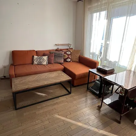 Apartman Modern Comfort With Balcony Saint-Ouen