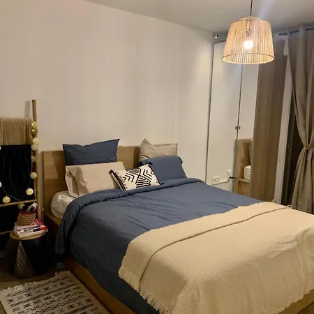 Apartman Modern Comfort With Balcony *
